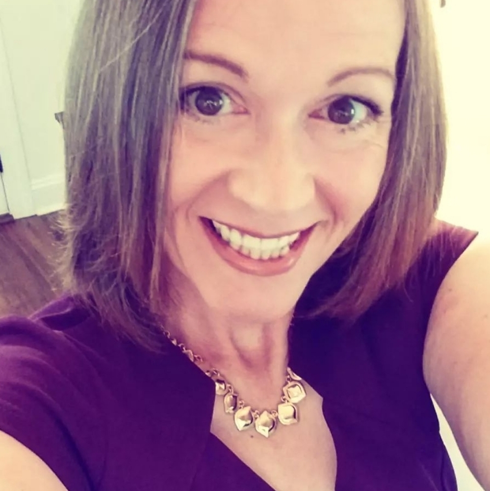 Meet your Posher, Gina